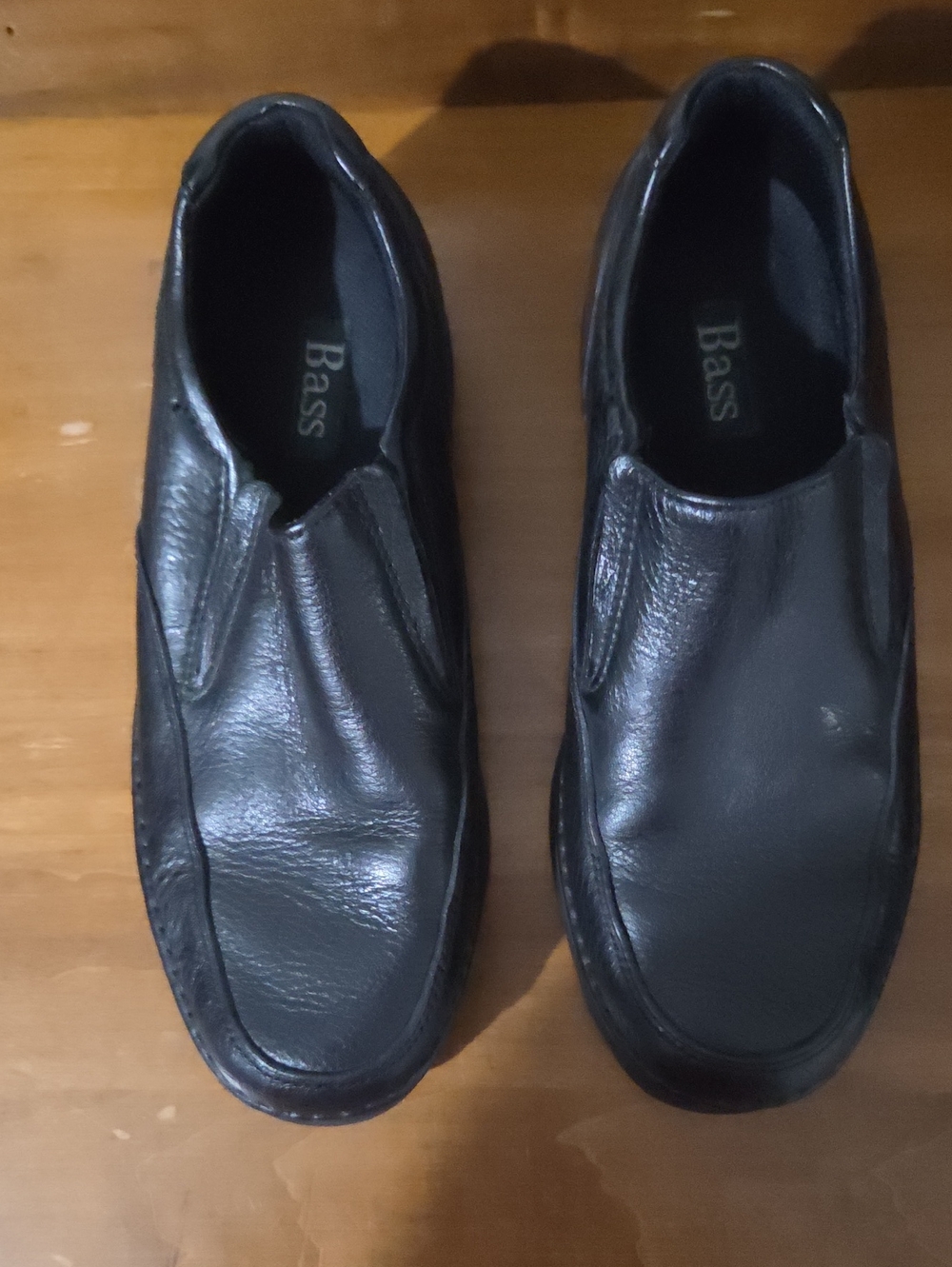 Bass Men’s Black Leather Slip-On Loafers